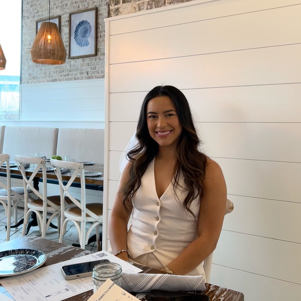 Meet your Posher, Jesny